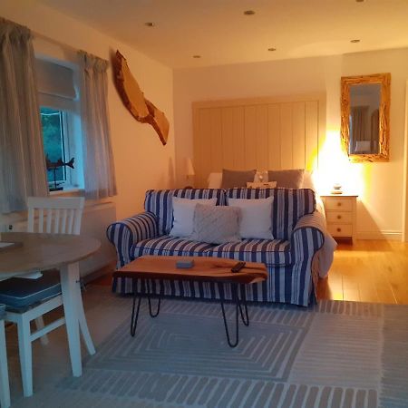 The Cobblers Bed And Breakfast Bishampton Екстер'єр фото